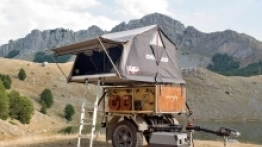 Z przyczepą Da Orffo w terenie - zdjęcie 1